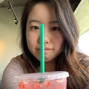 Meet your Posher, Vanessa